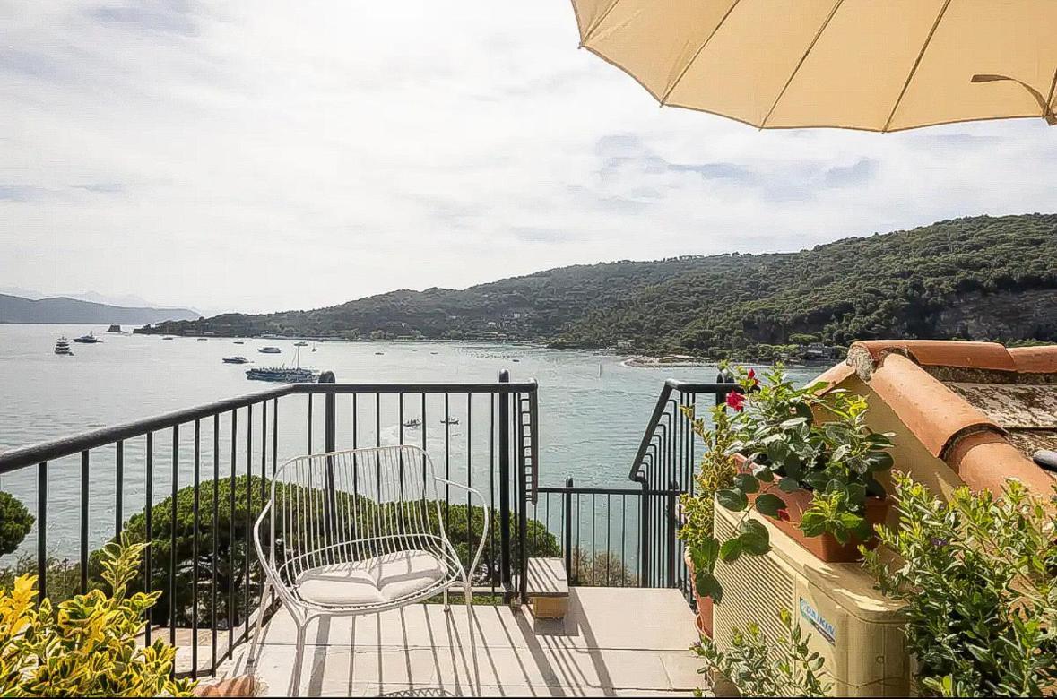 Suite 24 Porto Venere Exteriör bild